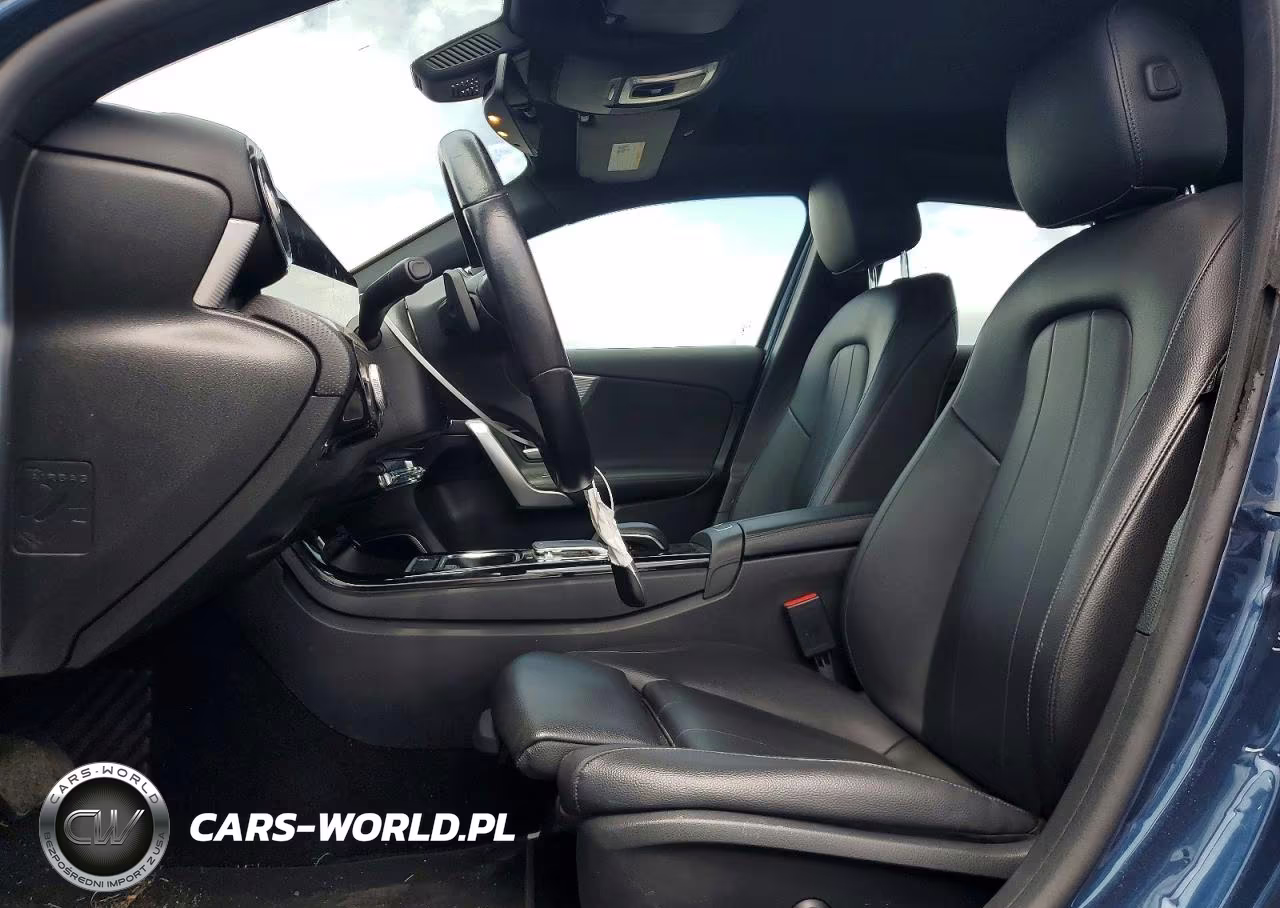 2020 Mercedes-Benz A 220 4Matic VIN:W1K3G4FB2LJ216719 - 7