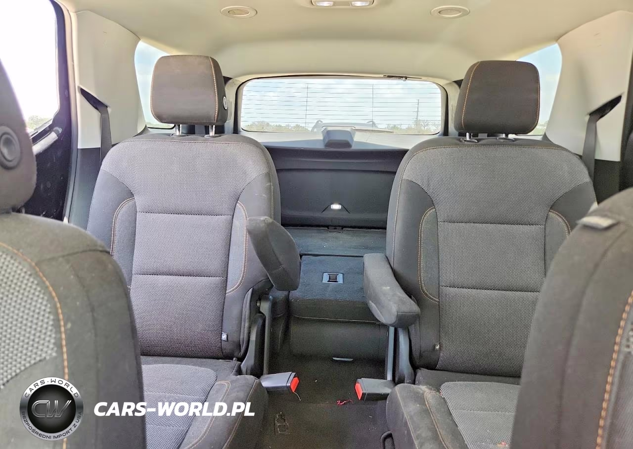 2018 Chevrolet Traverse Lt VIN:1GNEVGKWXJJ101020 - 10
