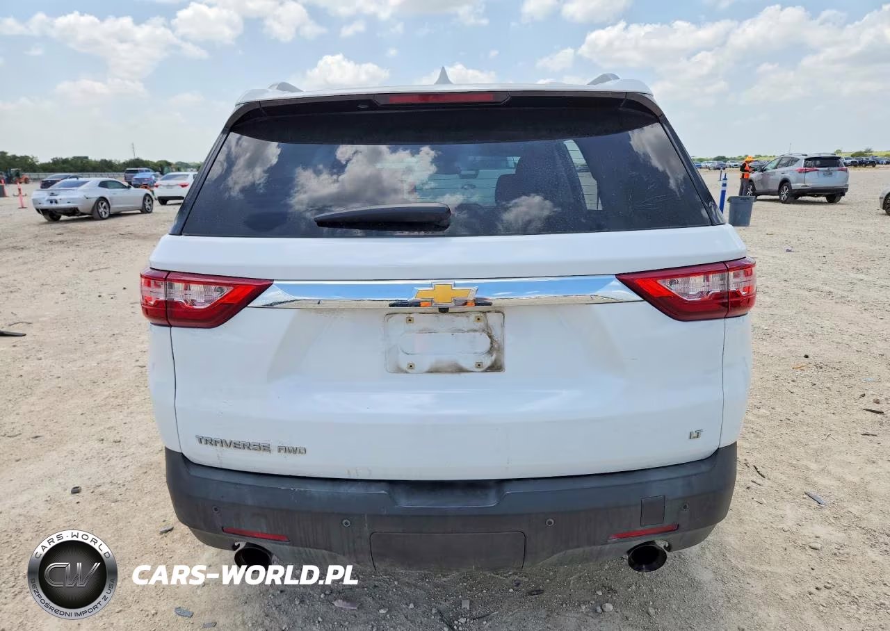 2018 Chevrolet Traverse Lt VIN:1GNEVGKWXJJ101020 - 6