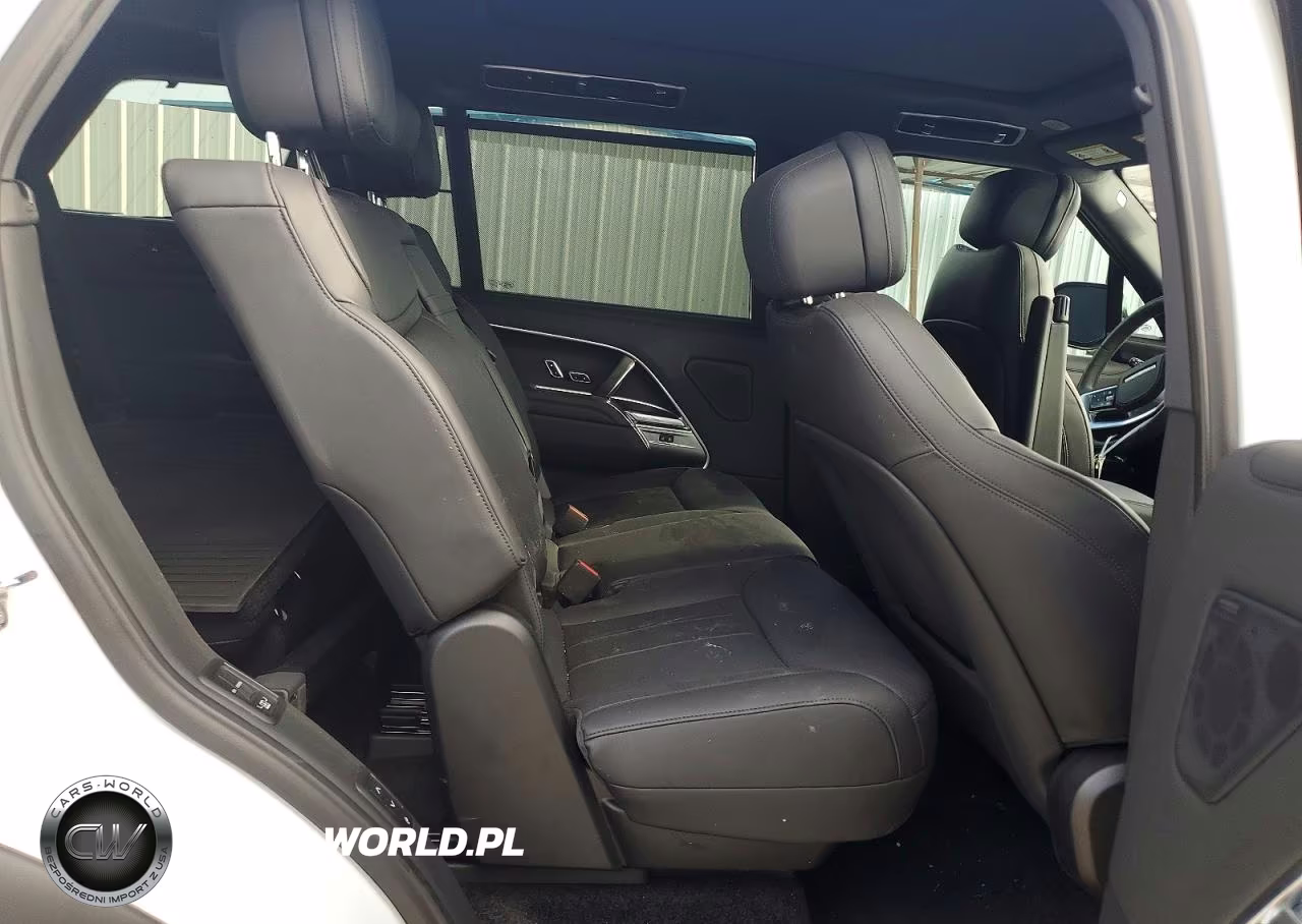2025 Land Rover Range Rover Se VIN:SALKPBFU9SA326024 - 11