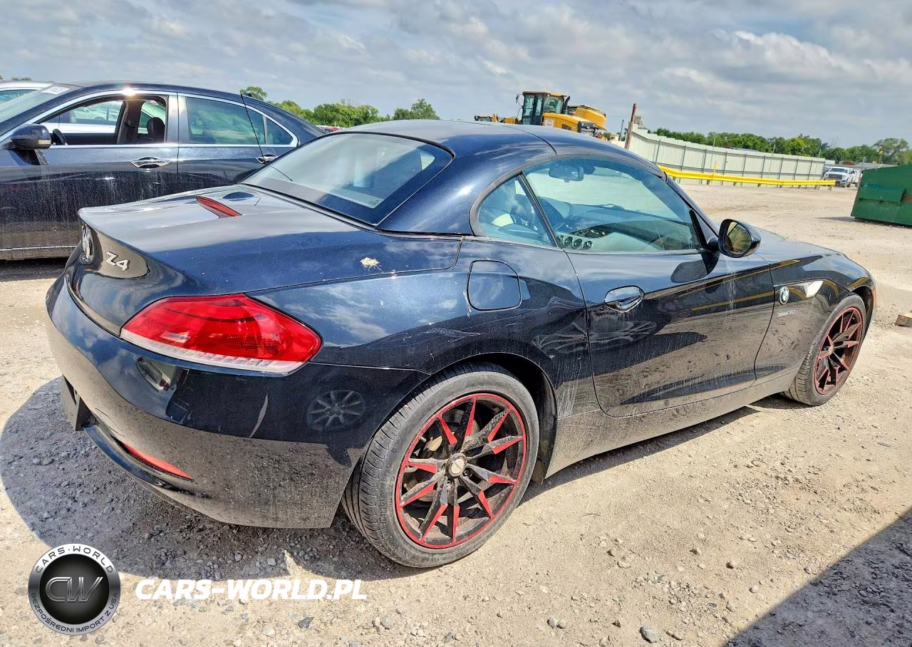 2011 BMW Z4 Sdrive30I VIN:WBALM5C51BE379714 - 3