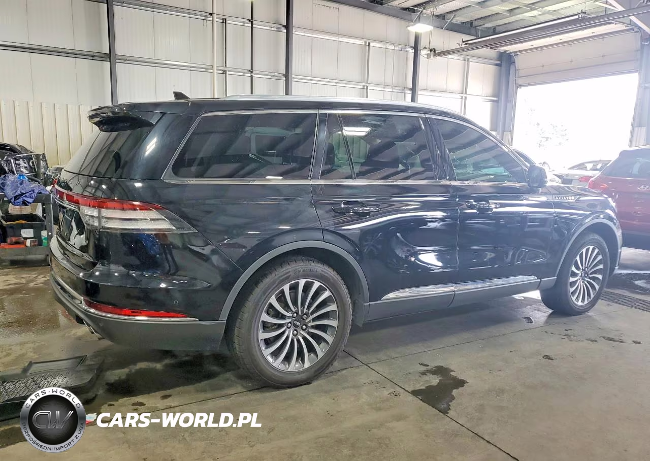 2020 Lincoln Aviator Reserve VIN:5LM5J7XC8LGL14351 - 3