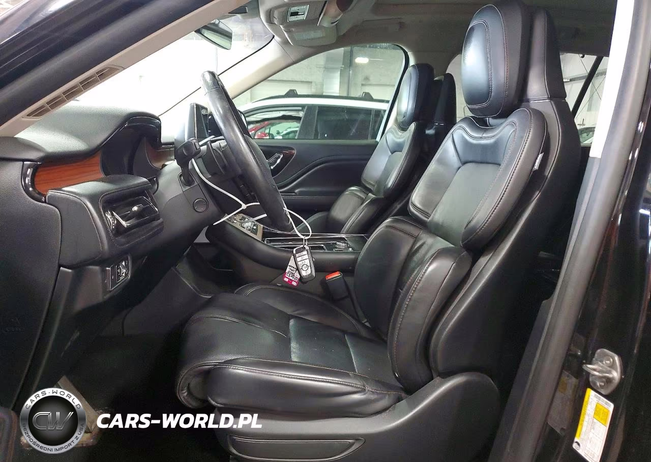 2020 Lincoln Aviator Reserve VIN:5LM5J7XC8LGL14351 - 7