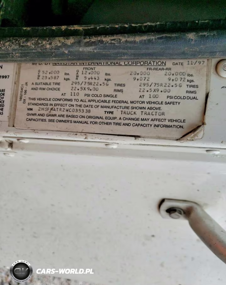 1998 International 9200 VIN:2HSFMATR2WC035338 - 13