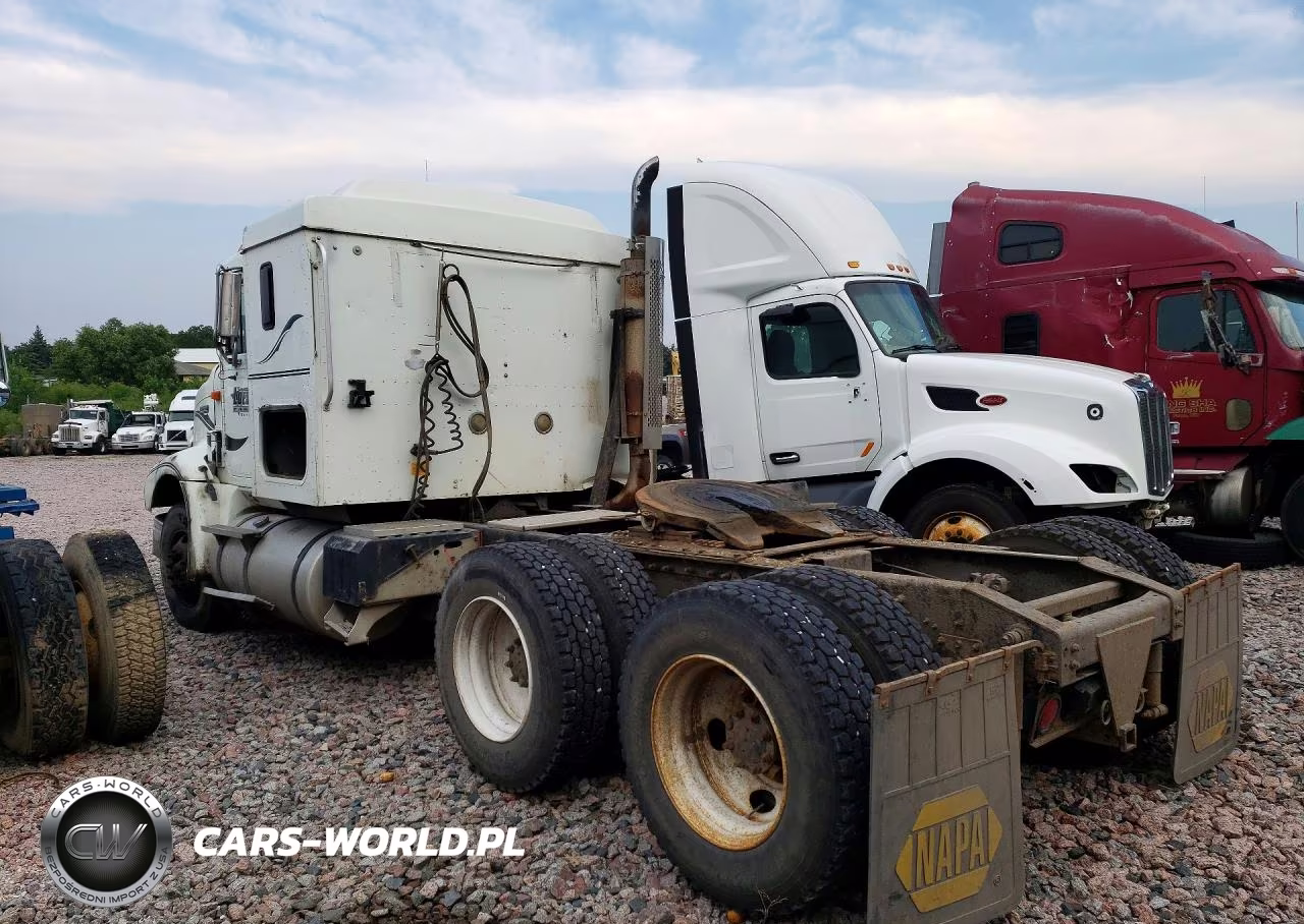 1998 International 9200 VIN:2HSFMATR2WC035338 - 2
