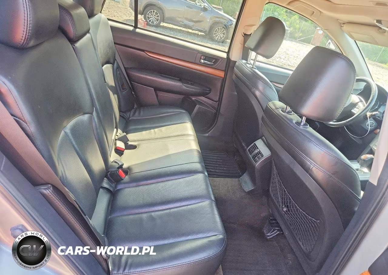 2013 Subaru Outback 2.5I Limited VIN:4S4BRBLC4D3202386 - 11