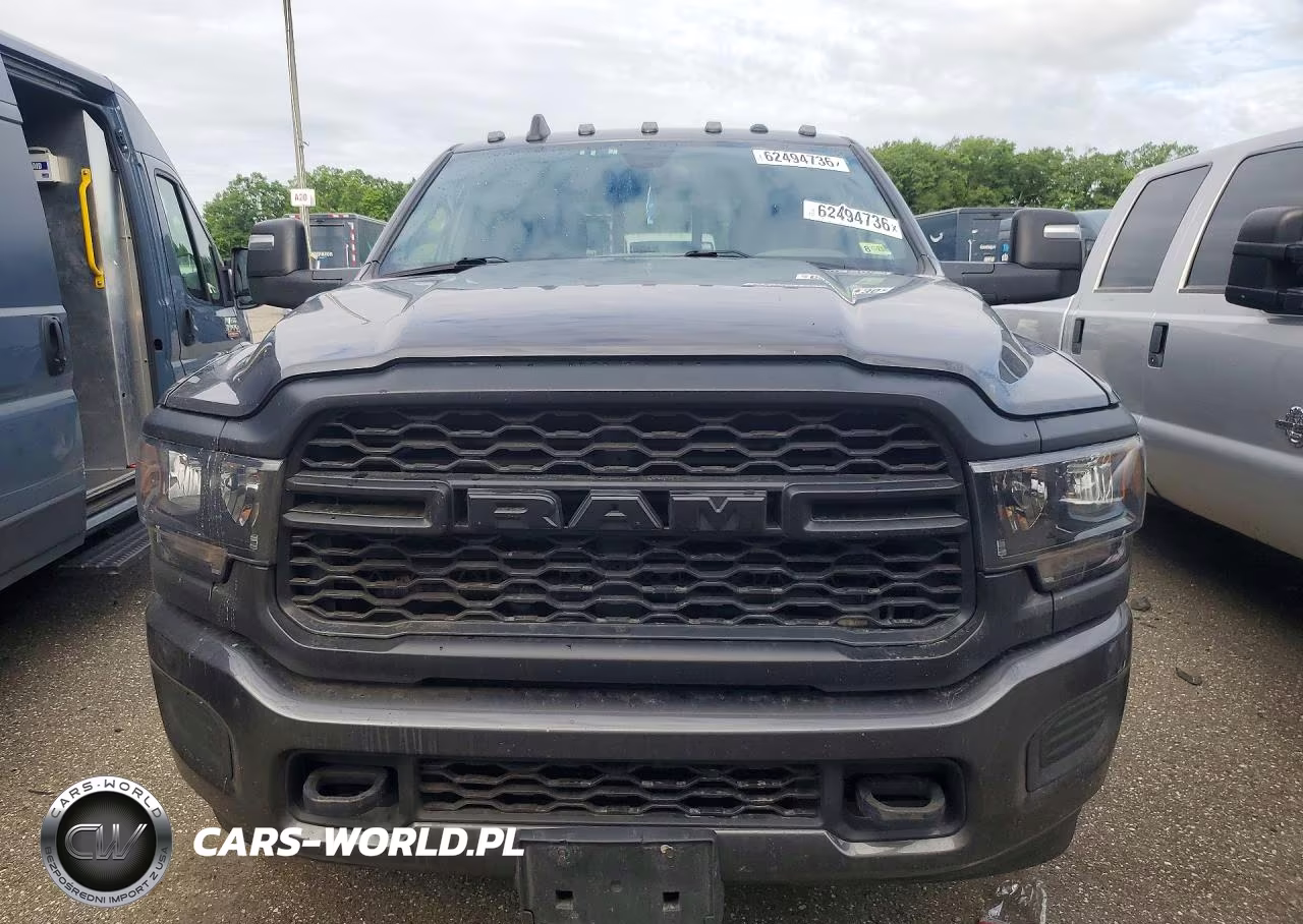 2024 Ram 3500 Tradesman VIN:3C63RRGL2RG321349 - 5