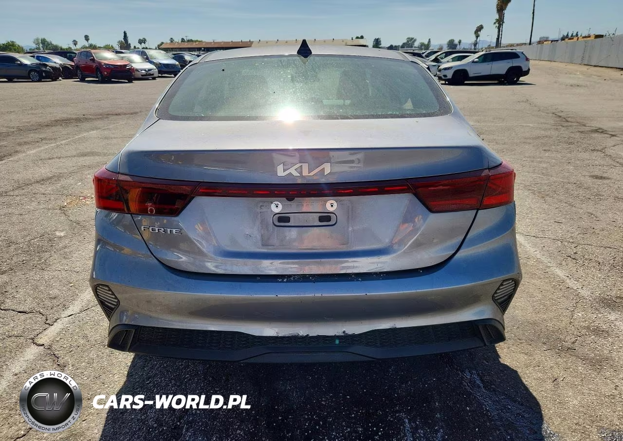 2023 Kia Forte Lxs VIN:3KPF24AD6PE638249 - 6
