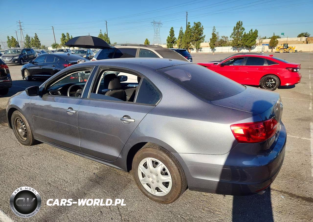 2012 Volkswagen Jetta Base VIN:3VW2K7AJ4CM465592 - 2
