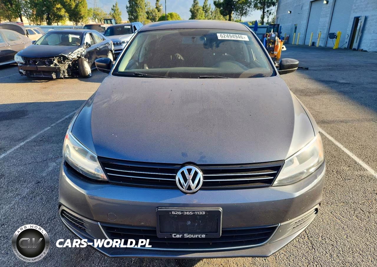 2012 Volkswagen Jetta Base VIN:3VW2K7AJ4CM465592 - 5