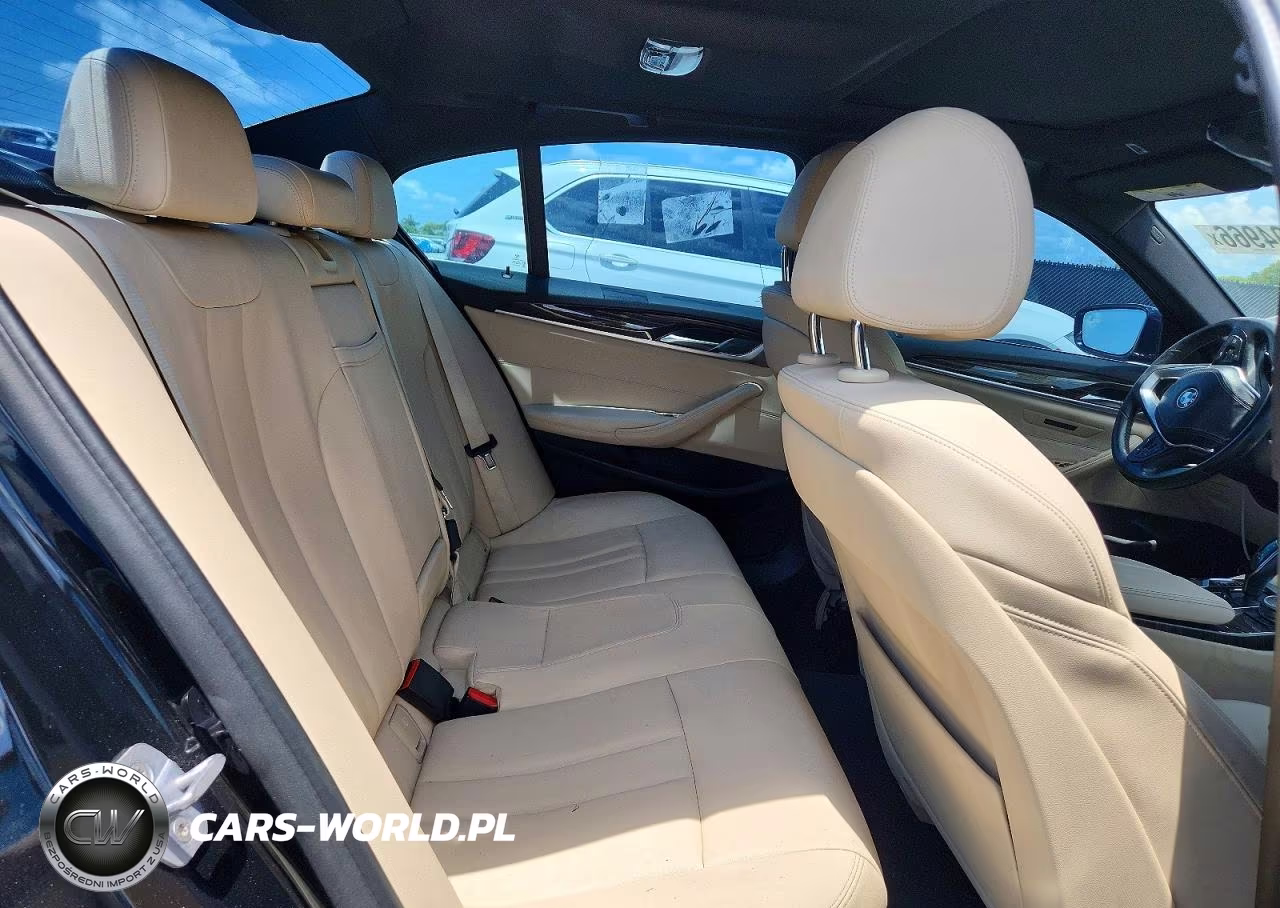 2018 BMW 530 Xi VIN:WBAJA7C57JWC77406 - 10