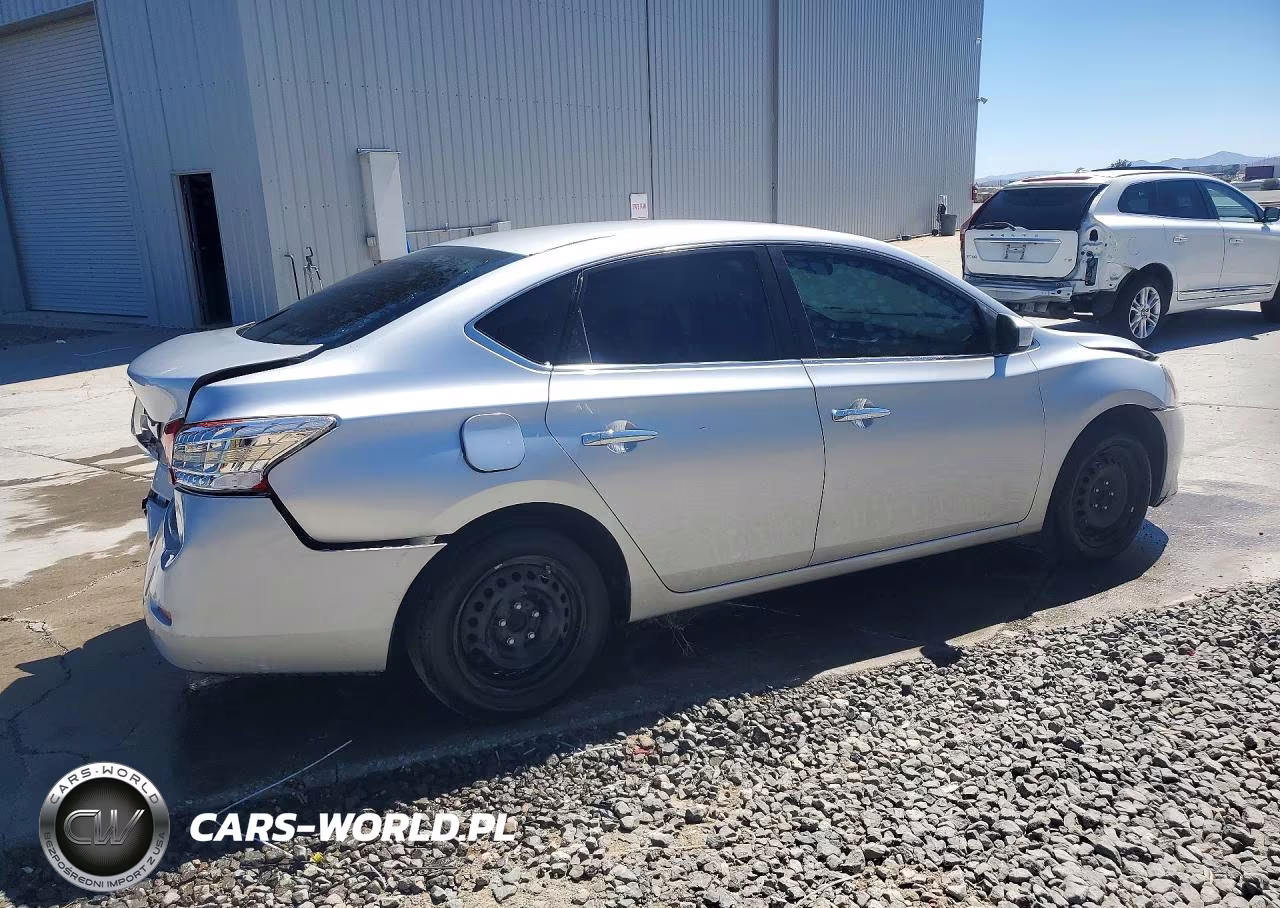 2015 Nissan Sentra S VIN:3N1AB7APXFY297542 - 3
