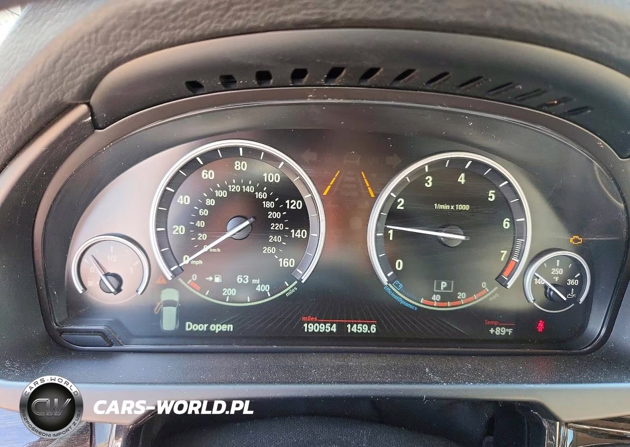 2016 BMW X5 xDrive35I VIN:5UXKR0C57G0P33841 - 9