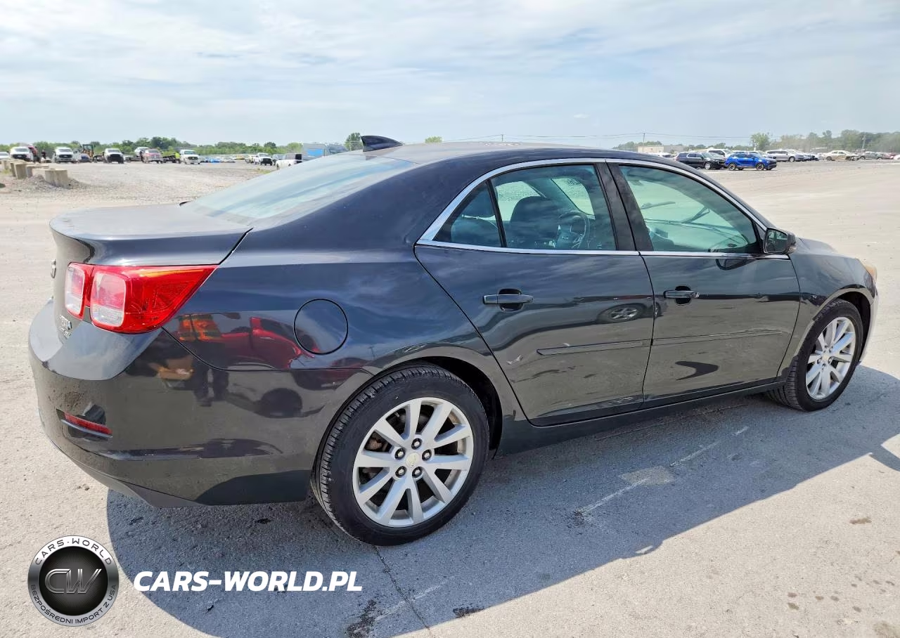 2015 Chevrolet Malibu 3Lt VIN:1G11E5SX4FF266147 - 3