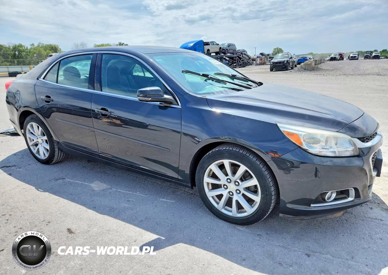 2015 Chevrolet Malibu 3Lt VIN:1G11E5SX4FF266147 - 4
