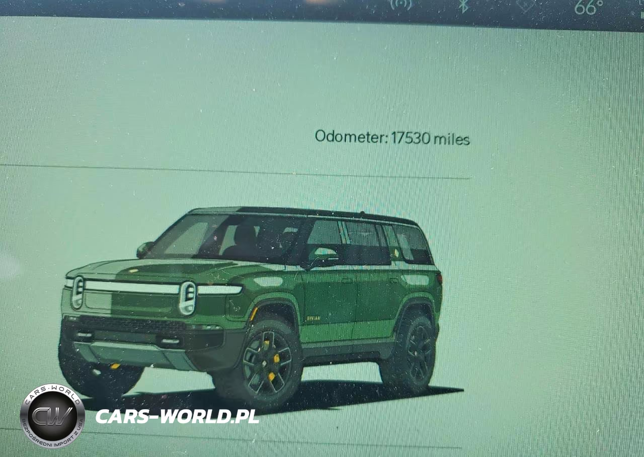 2023 Rivian R1S Adventure VIN:7PDSGABA8PN022088 - 9