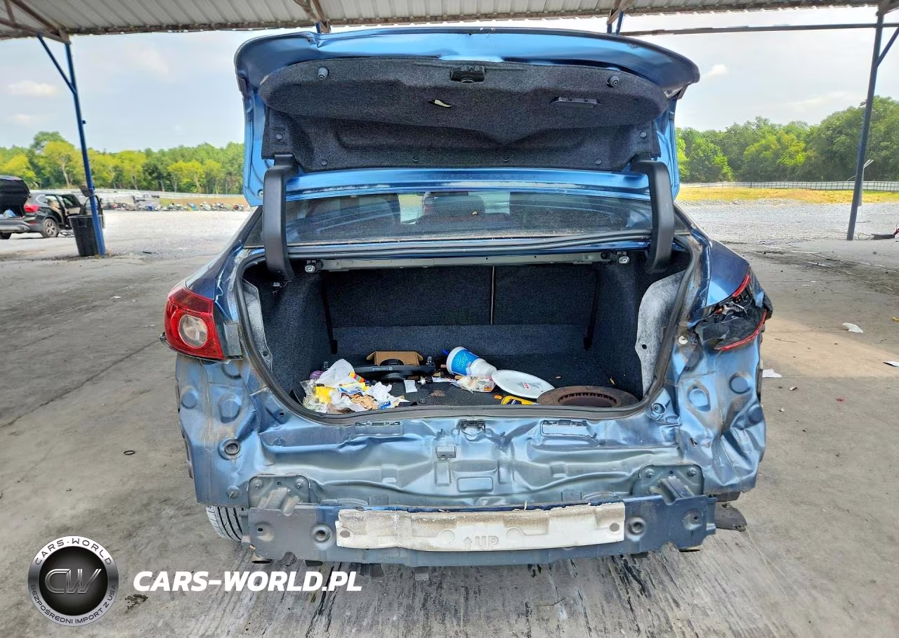 2017 Mazda Mazda3 Sport VIN:JM1BN1U79H1100952 - 6