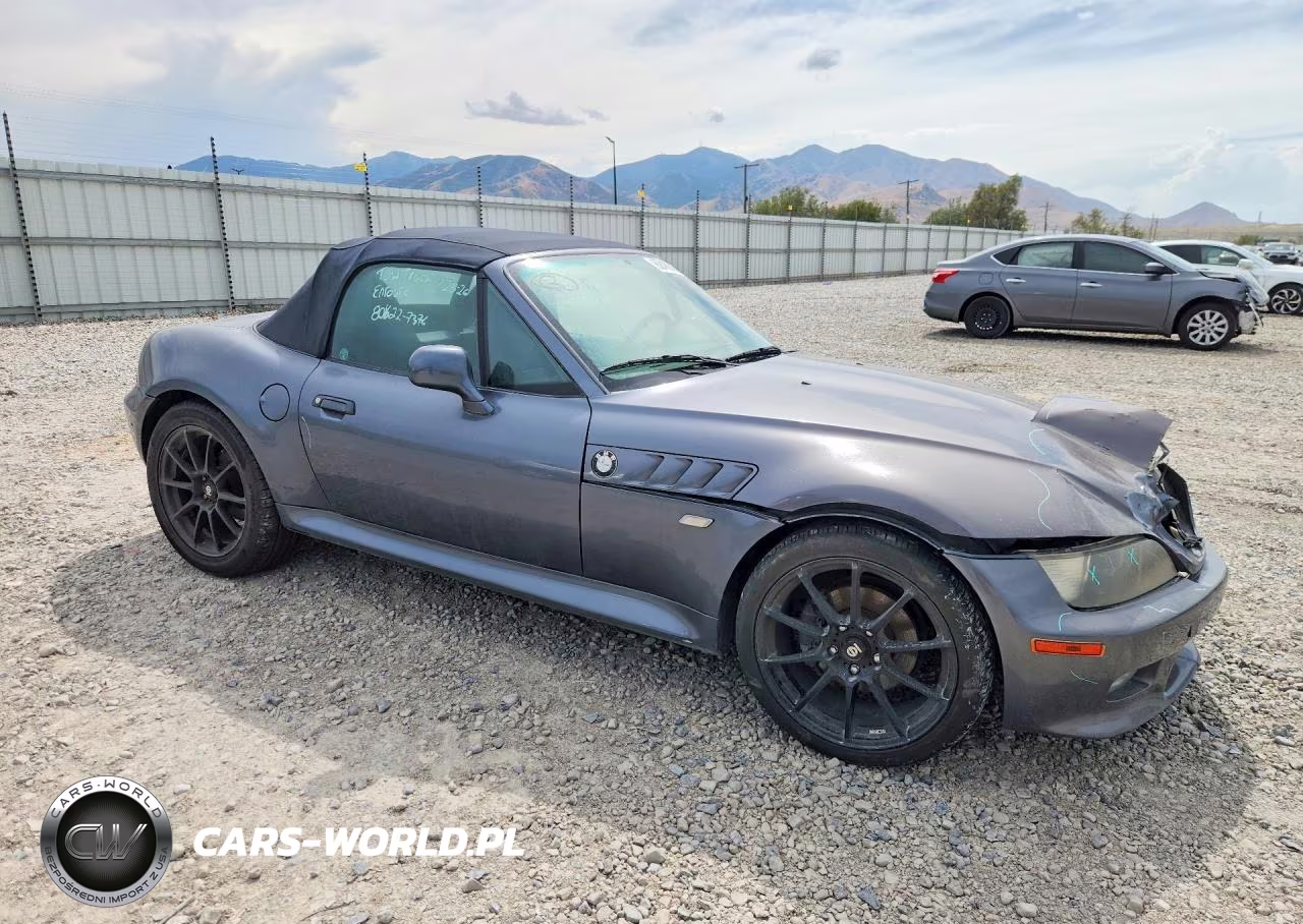 2000 BMW Z3 2.3 VIN:4USCH9341YLG05208 - 4