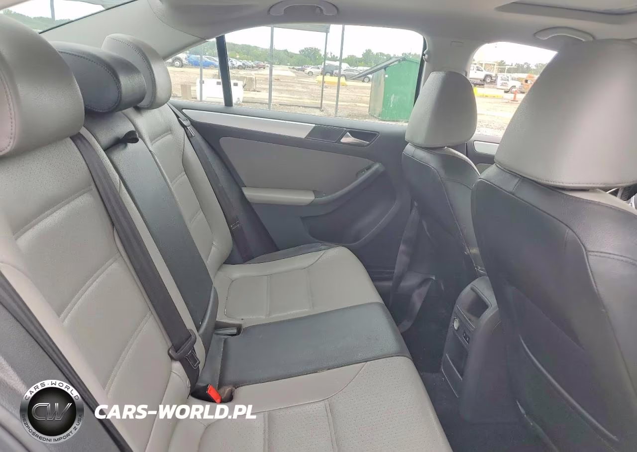 2013 Volkswagen Jetta Hybrid VIN:3VW637AJ5DM229338 - 10