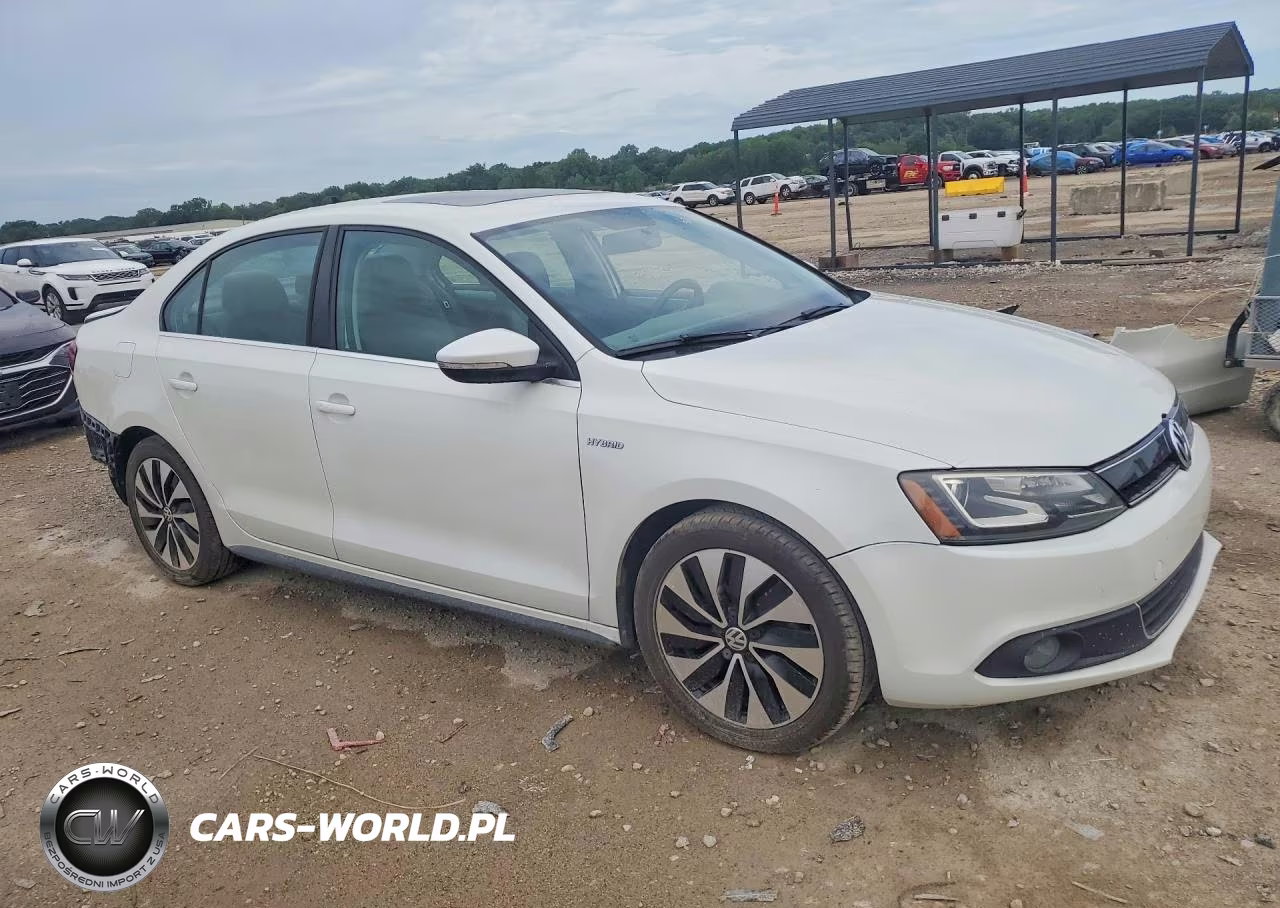 2013 Volkswagen Jetta Hybrid VIN:3VW637AJ5DM229338 - 4