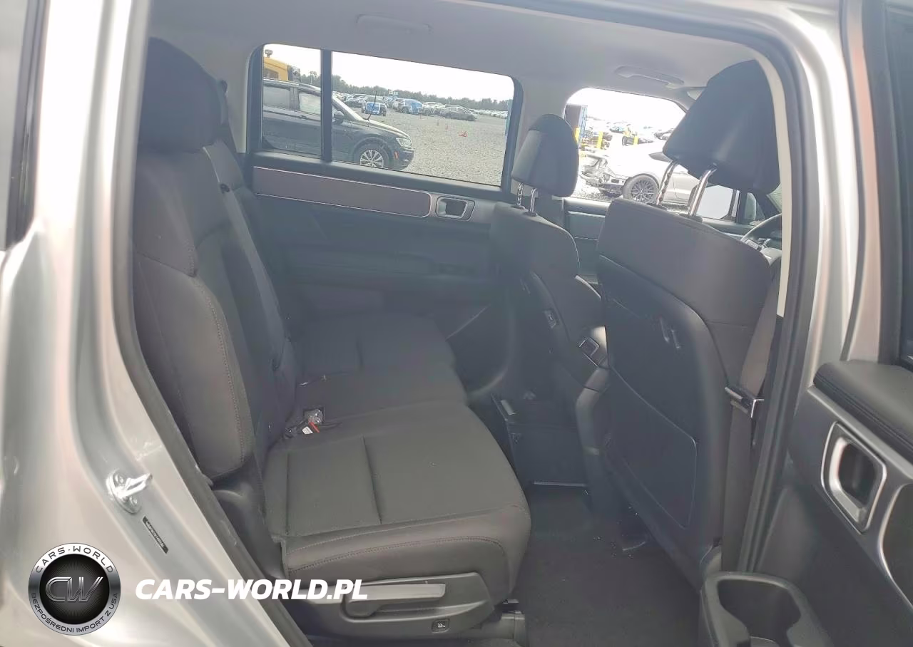 2026 Hyundai Santa Fe Se VIN:5NMP14G1XTH115582 - 10