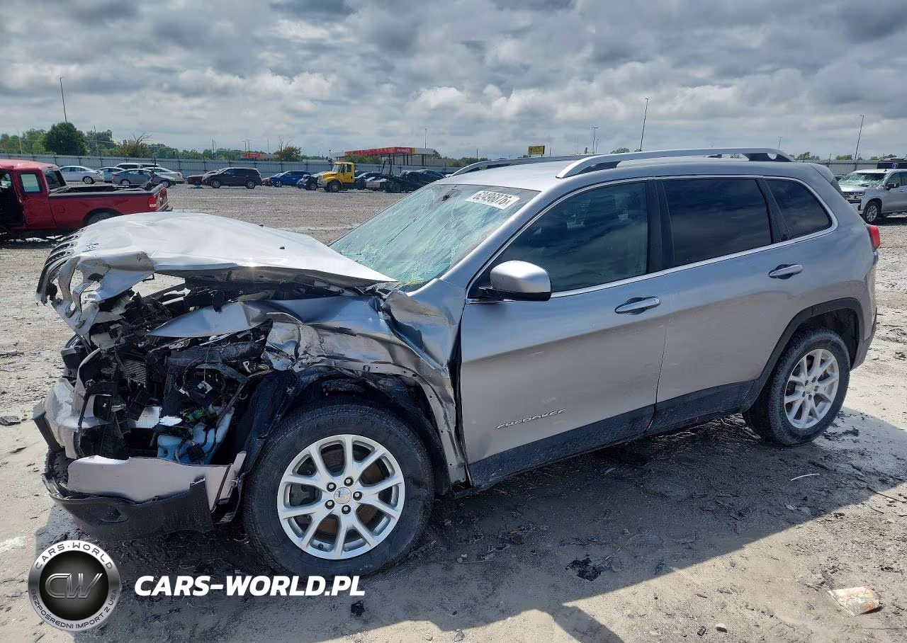 2015 Jeep Cherokee Latitude – zdjęcie 1 z 13