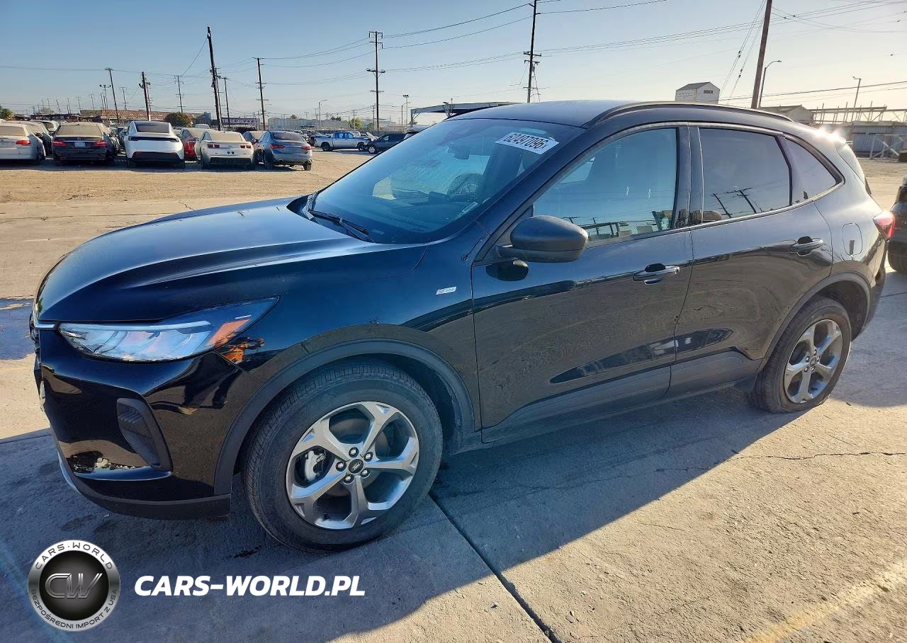 2025 Ford Escape St Line – zdjęcie 1 z 13