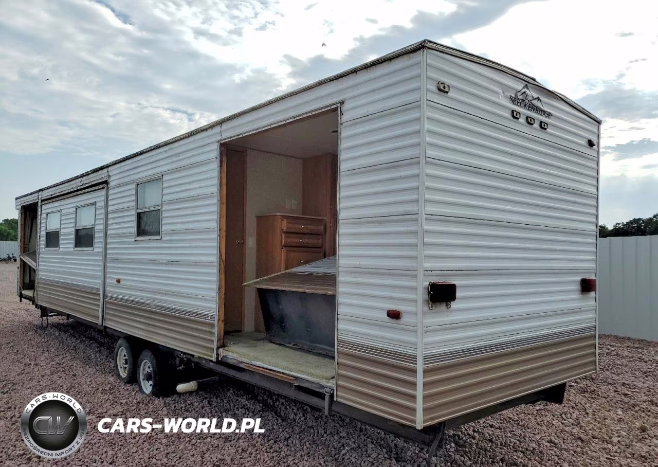 2003 Damon Breckenridge Camper VIN:5DJTB0U2735003075 - 3