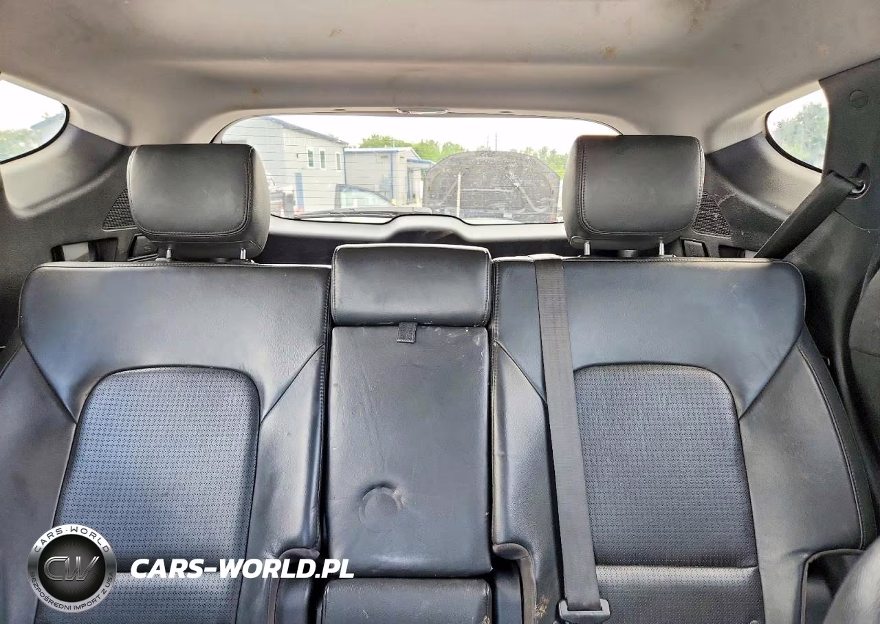 2013 Hyundai Santa Fe Sport 2.0T VIN:5XYZWDLA4DG033570 - 10