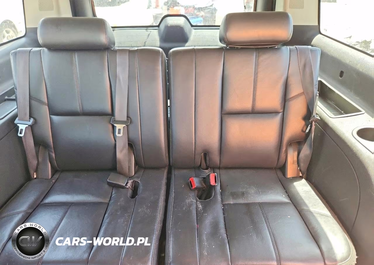 2010 Chevrolet Suburban K1500 Lt VIN:1GNUKJE36AR134648 - 10