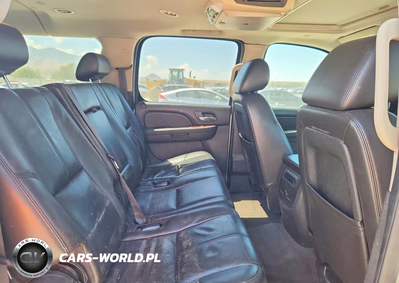 2010 Chevrolet Suburban K1500 Lt VIN:1GNUKJE36AR134648 - 11