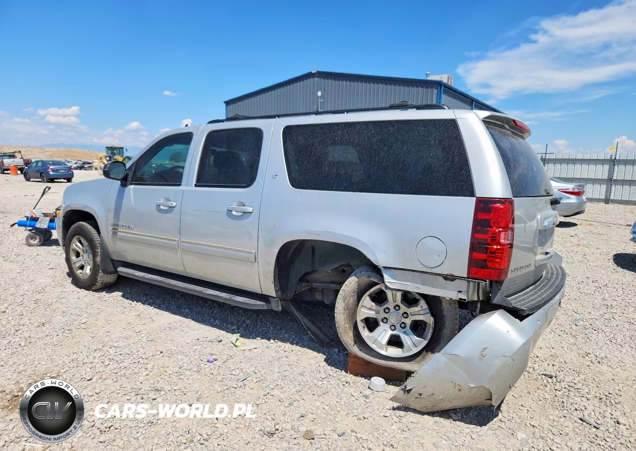 2010 Chevrolet Suburban K1500 Lt VIN:1GNUKJE36AR134648 - 2