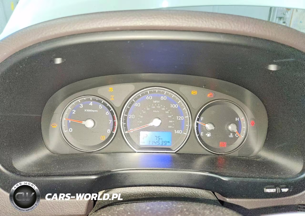 2012 Hyundai Santa Fe Gls VIN:5XYZGDAB8CG126356 - 9
