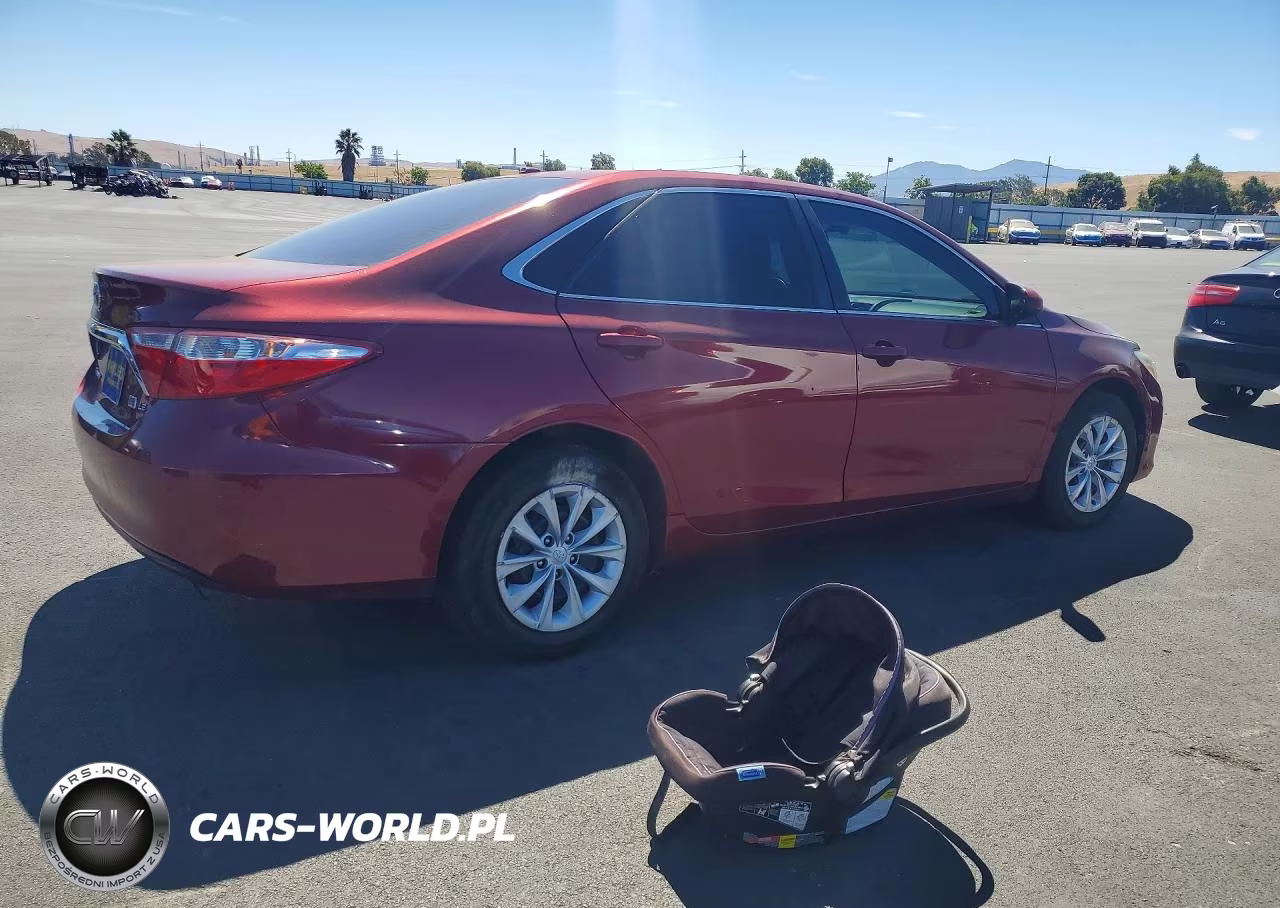 2016 Toyota Camry Hybrid VIN:4T1BD1FK2GU199692 - 3