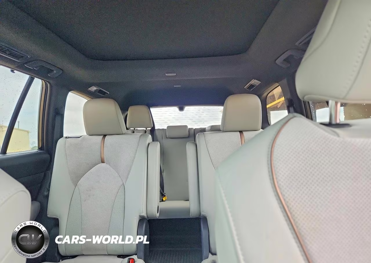 2025 Toyota Grand Highlander Hybrid Max Platinum VIN:5TDADAB57SS014842 - 10