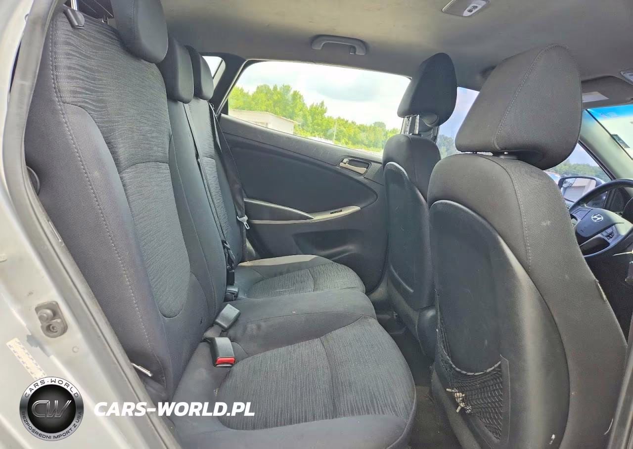 2016 Hyundai Accent Se VIN:KMHCT5AE1GU267464 - 10