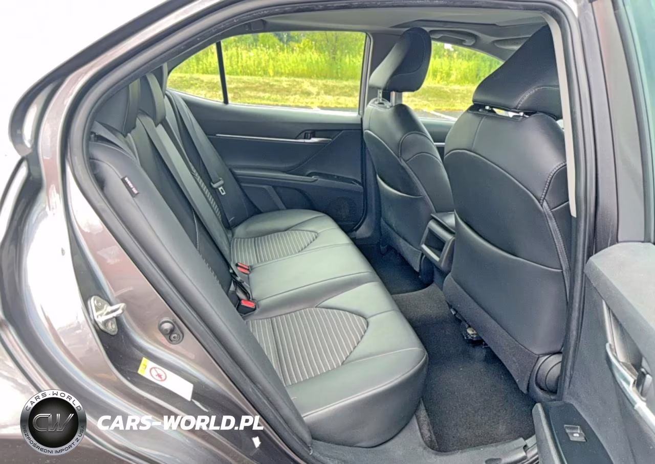 2018 Toyota Camry Se VIN:4T1B11HKXJU560650 - 6