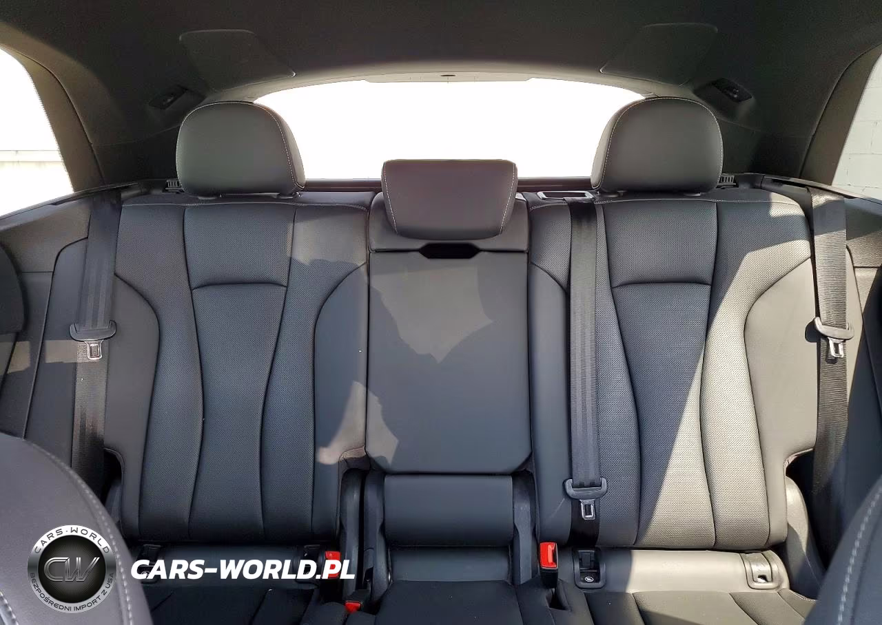 2019 Audi Q8 Prestige S-Line VIN:WA1FVAF18KD040480 - 10