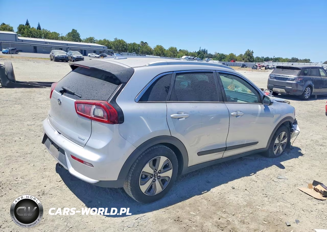 2019 Kia Niro Lx VIN:KNDCB3LC1K5297008 - 3