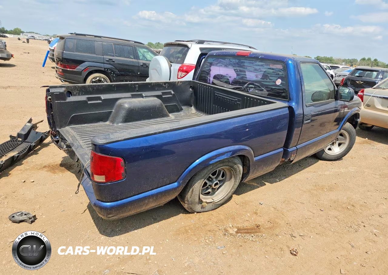 2001 GMC Sonoma VIN:1GTCS145X1K141215 - 3