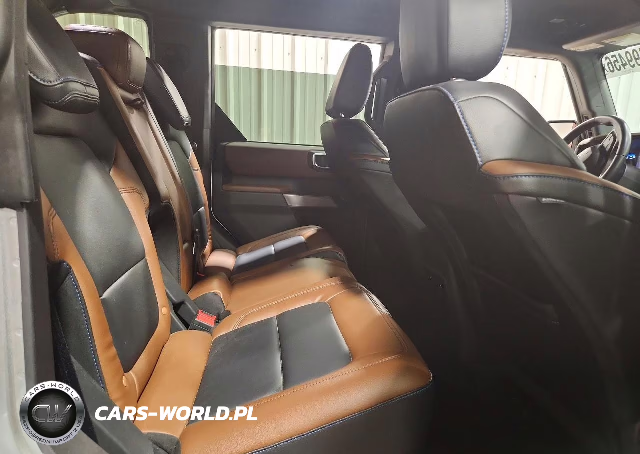 2022 Ford Bronco Base VIN:1FMEE5BP5NLB91401 - 11