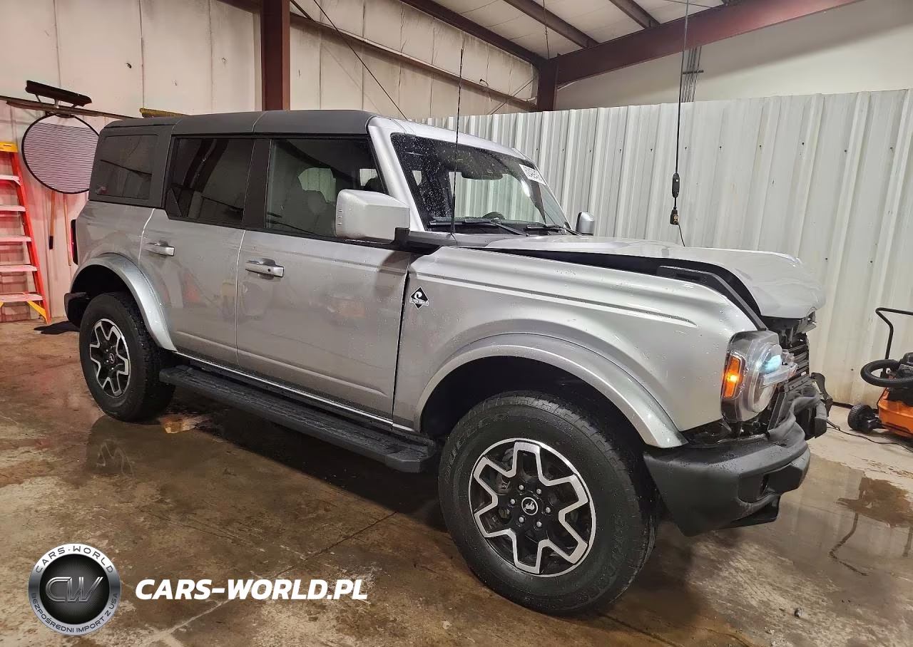 2022 Ford Bronco Base VIN:1FMEE5BP5NLB91401 - 4