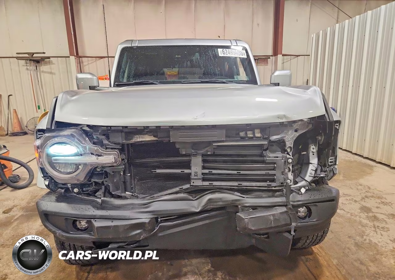 2022 Ford Bronco Base VIN:1FMEE5BP5NLB91401 - 5