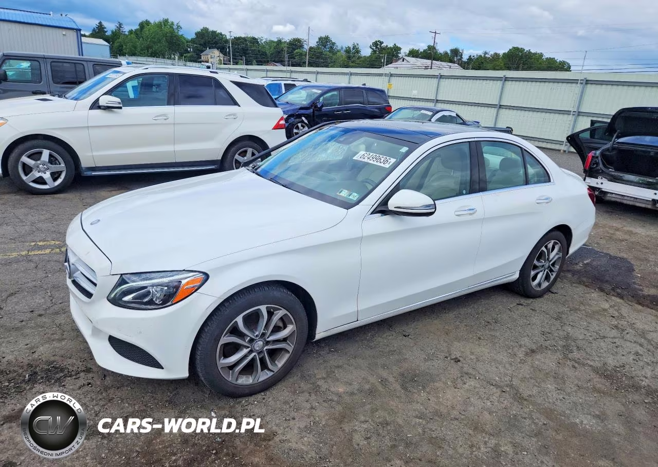 2016 Mercedes-Benz C 300 4Matic – zdjęcie 1 z 12
