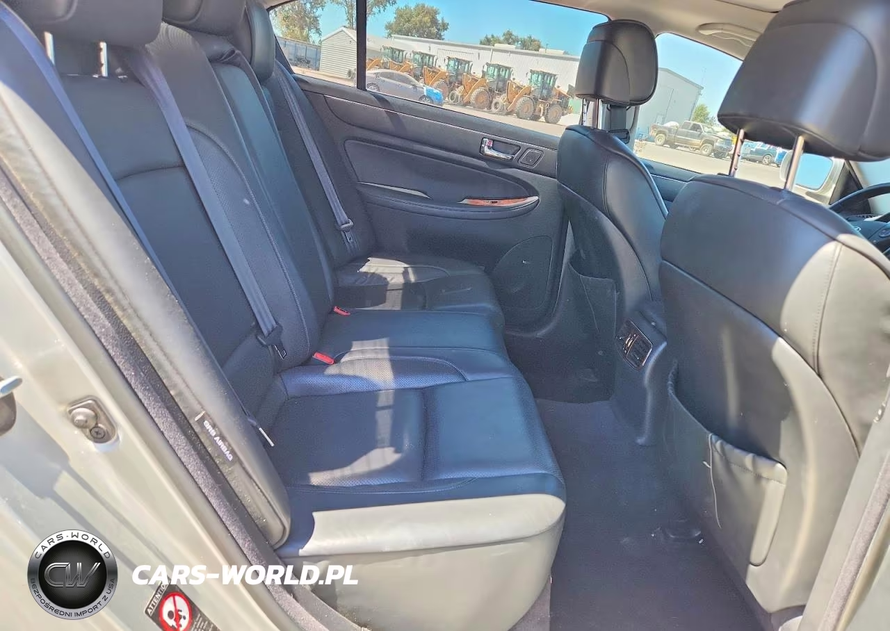 2010 Hyundai Genesis 3.8L VIN:KMHGC4DE0AU081039 - 10