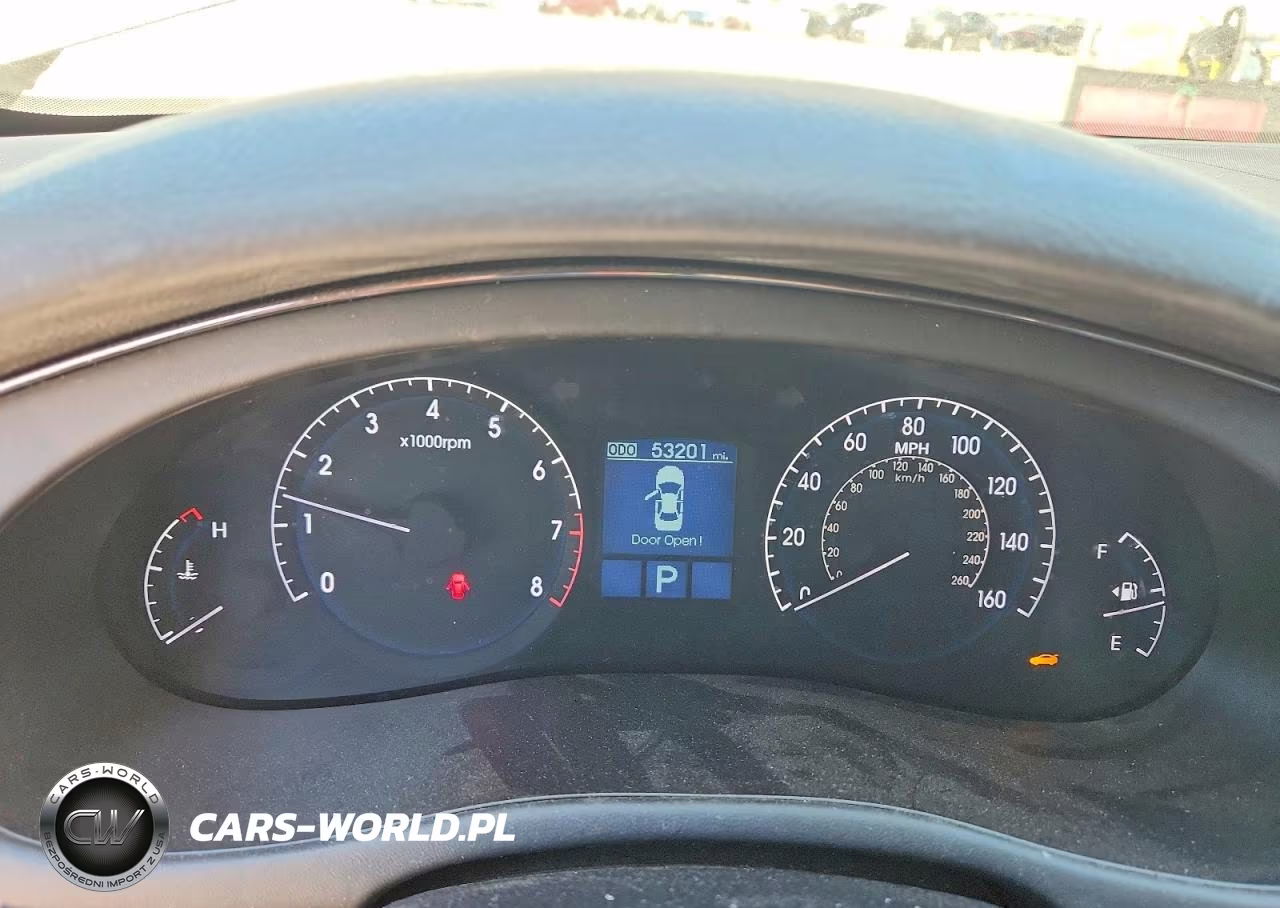 2010 Hyundai Genesis 3.8L VIN:KMHGC4DE0AU081039 - 9