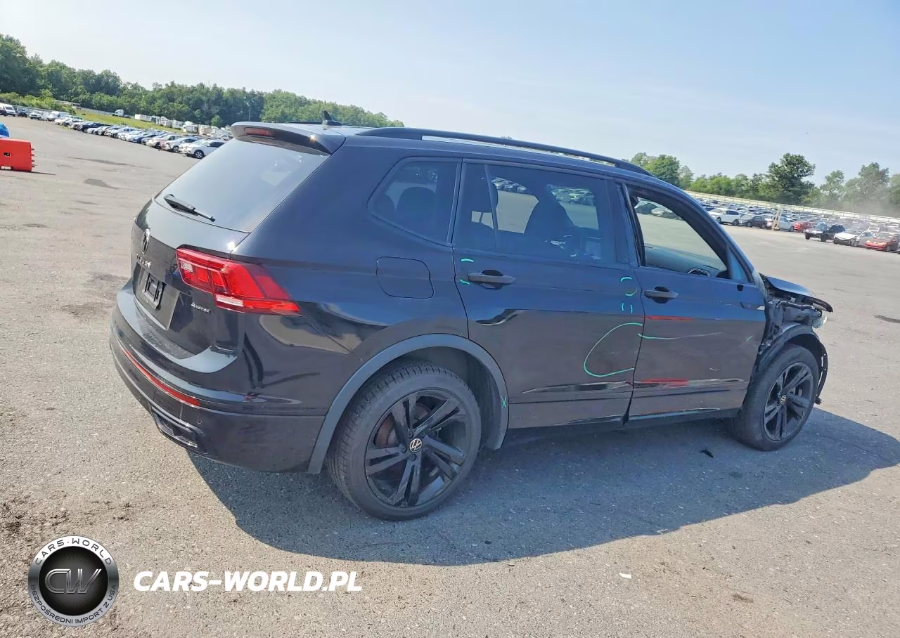 2023 Volkswagen Tiguan Se R-Line Black VIN:3VV8B7AXXPM063505 - 3