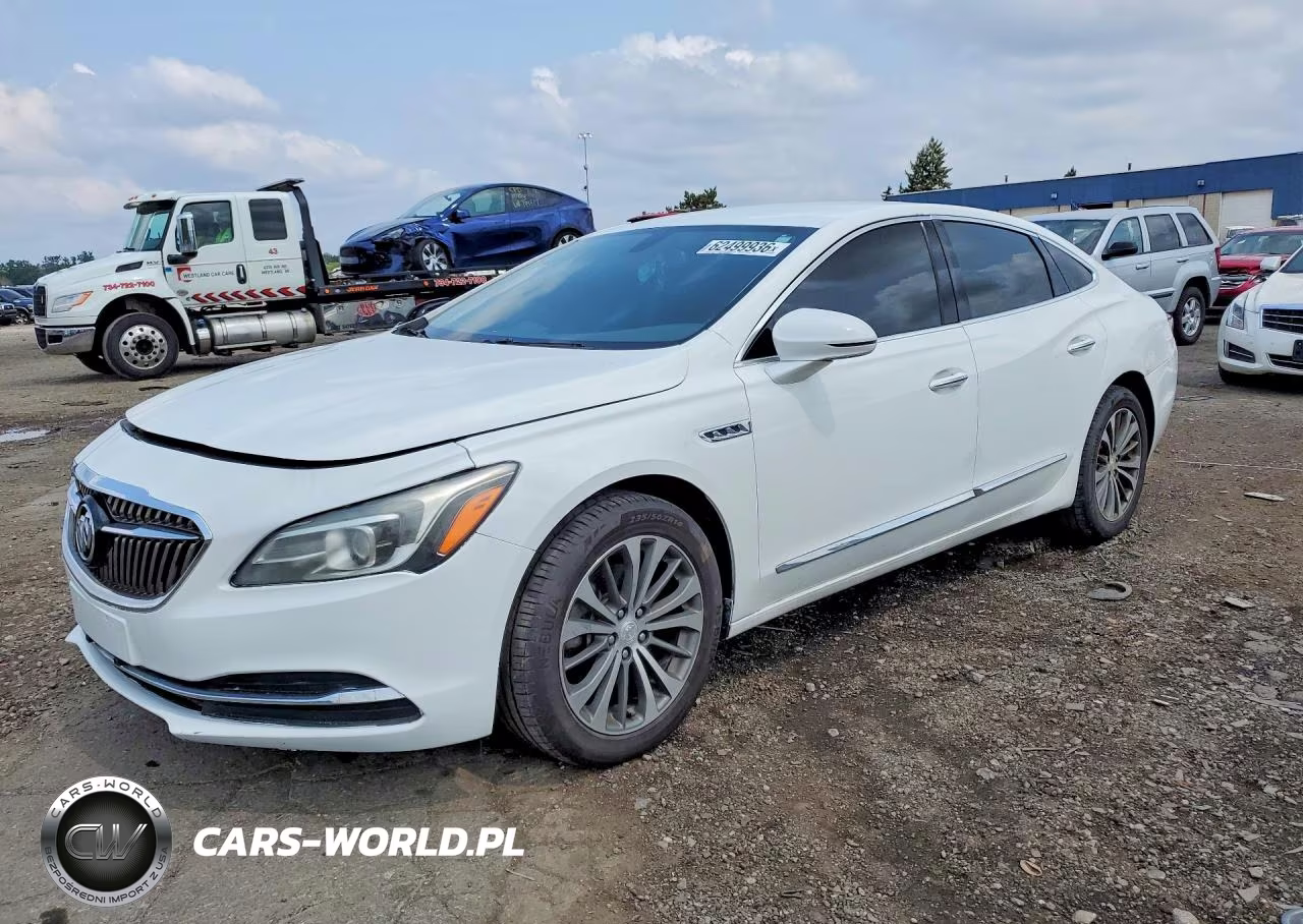 2018 Buick Lacrosse Essence – zdjęcie 1 z 12
