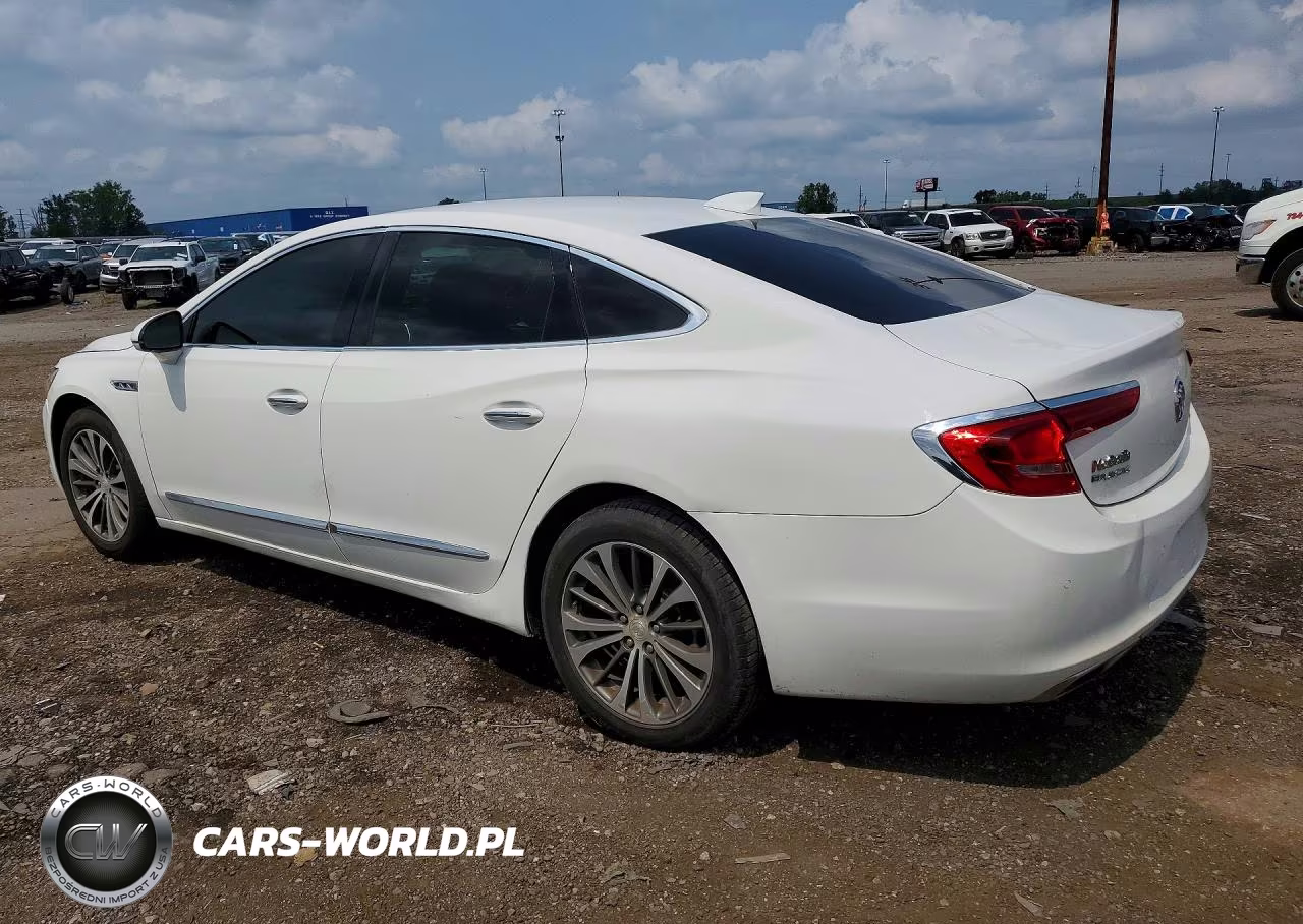 2018 Buick Lacrosse Essence VIN:1G4ZP5SS4JU107637 - 2