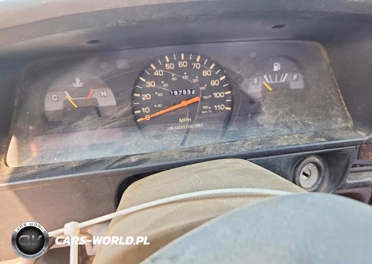1993 Toyota Pickup 1-2 Ton Short Wheelbase VIN:JT4RN81A4P5162192 - 9